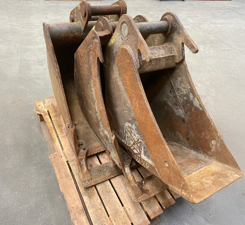 EXCAVADORA KUBOTA KX080-4_04