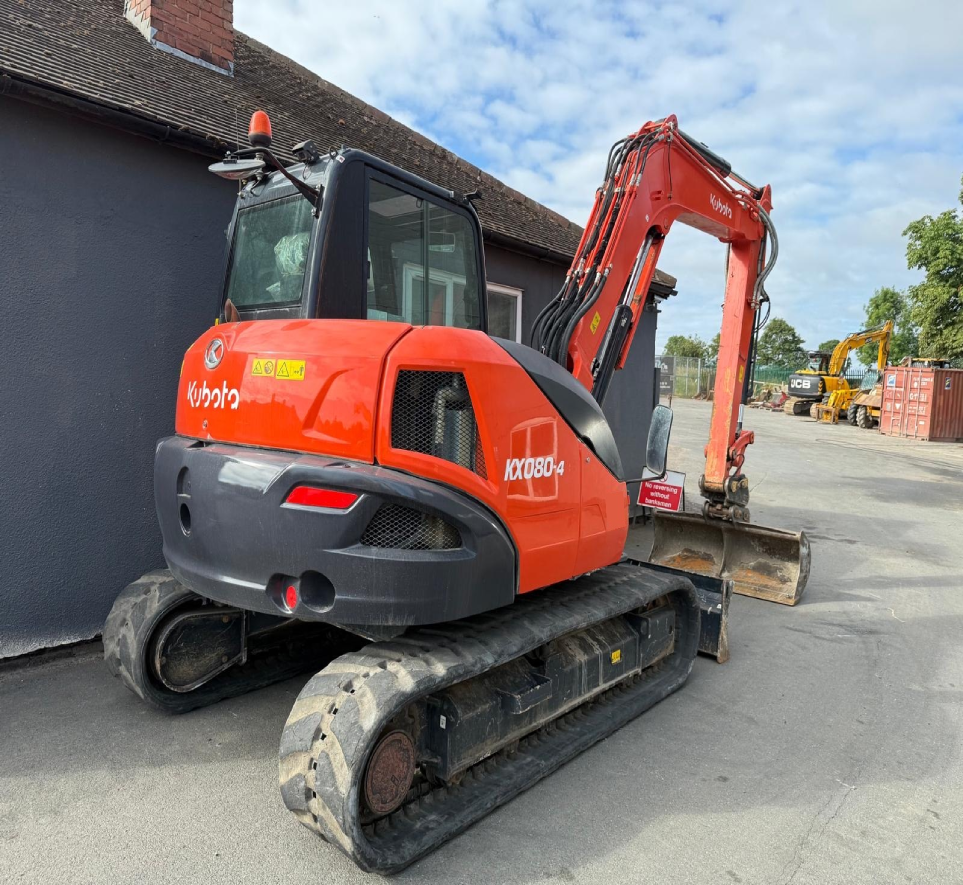 8b645363-fcca-48e4-a6c0-0fe5b7ca2ed0