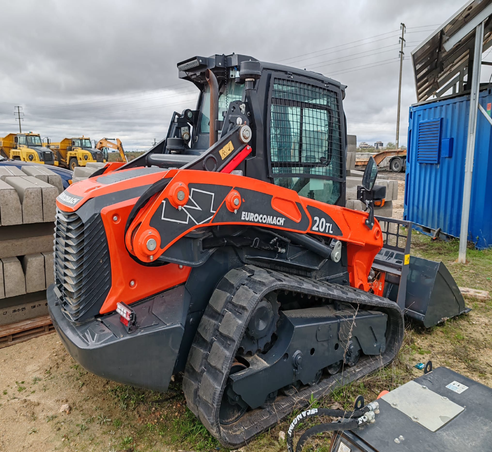 8f1bd7cb-7322-46d3-b0eb-4675c061d666